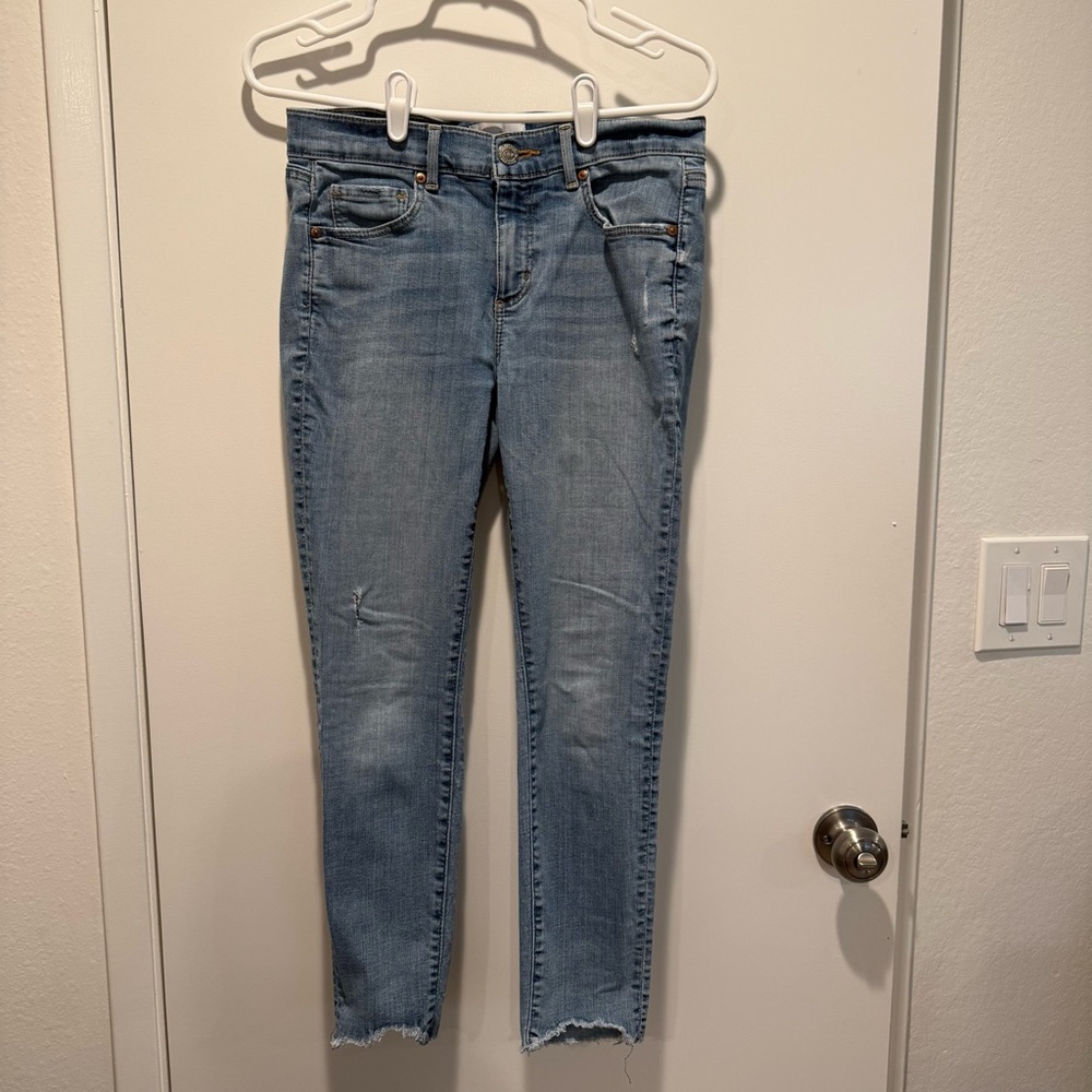 LOFT Light Wash Ankle Skinny Jeans